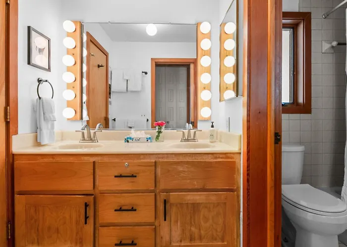 Rmr: Stock House In Teton Village