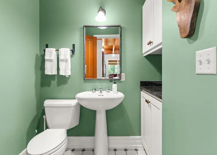 Rmr: The Village House In Teton Village