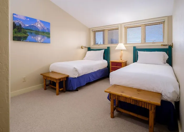 Rmr: Snow Ridge 4 Condo In Teton Village